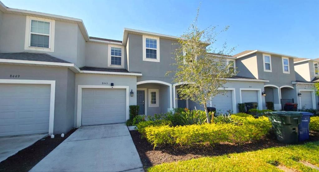 For Rent: $2,285 (3 beds, 2 baths, 1417 Square Feet)