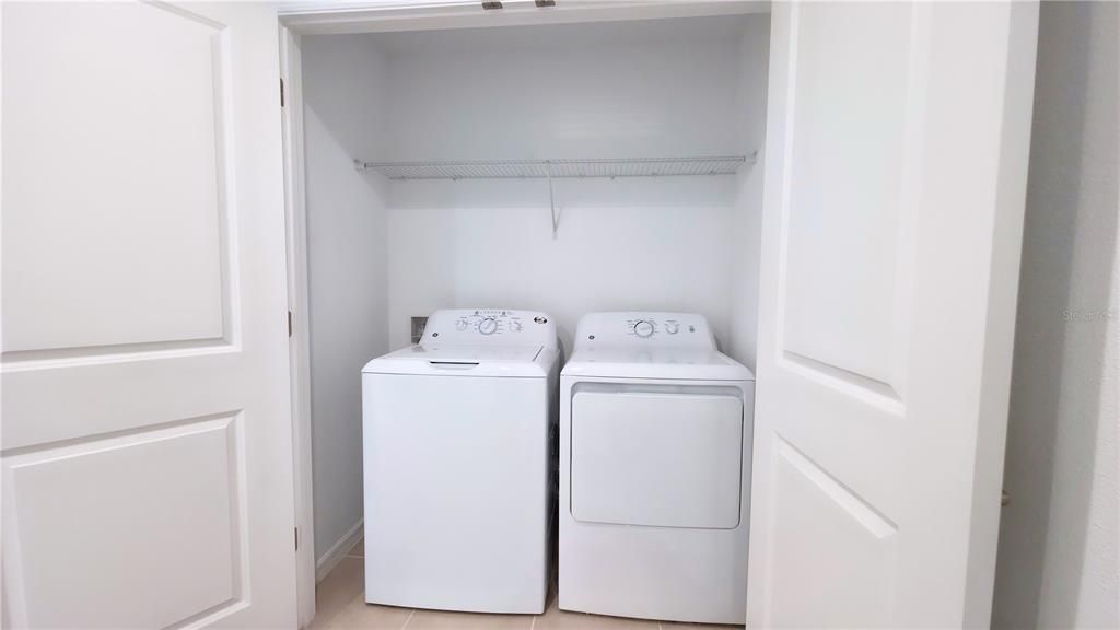 For Rent: $2,285 (3 beds, 2 baths, 1417 Square Feet)