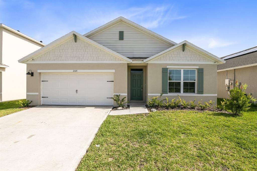 En Renta: $2,450 (4 camas, 2 baños, 1830 Pies cuadrados)