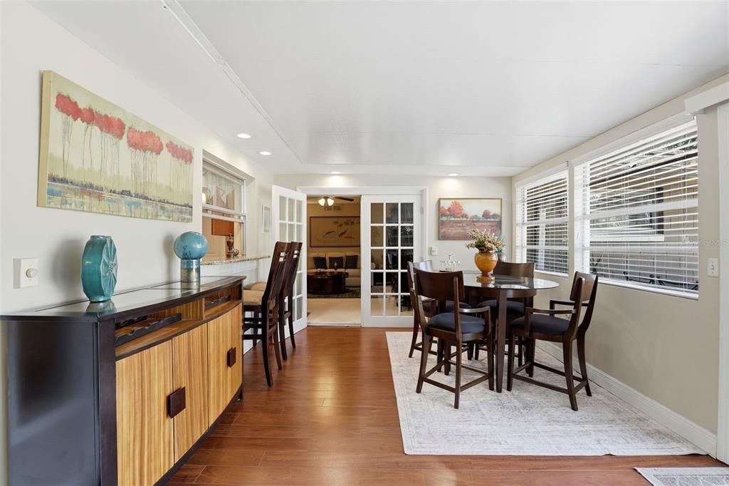 For Sale: $400,000 (3 beds, 2 baths, 1825 Square Feet)