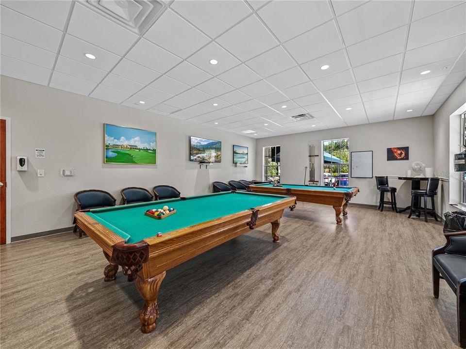 合同活跃: $340,000 (2 贝兹, 2 浴室, 1521 平方英尺)