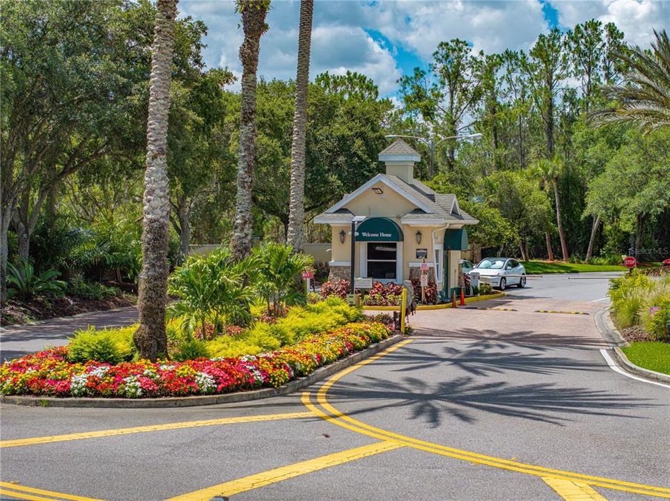 合同活跃: $340,000 (2 贝兹, 2 浴室, 1521 平方英尺)