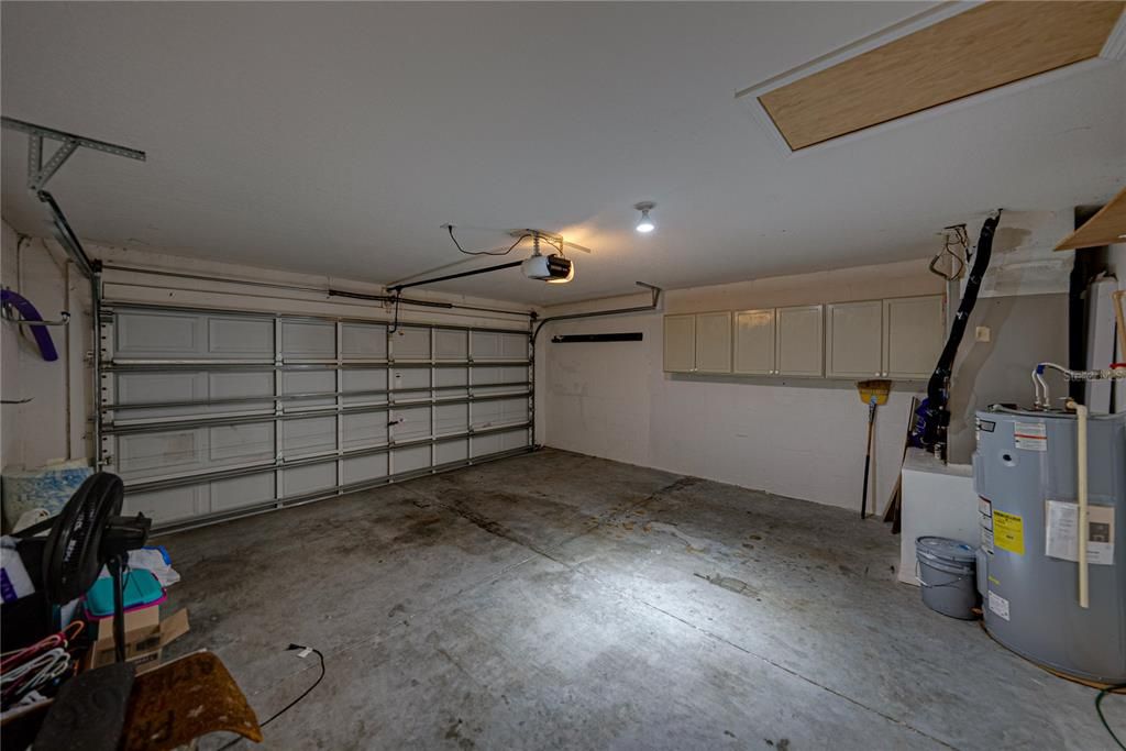 合同活跃: $340,000 (2 贝兹, 2 浴室, 1521 平方英尺)