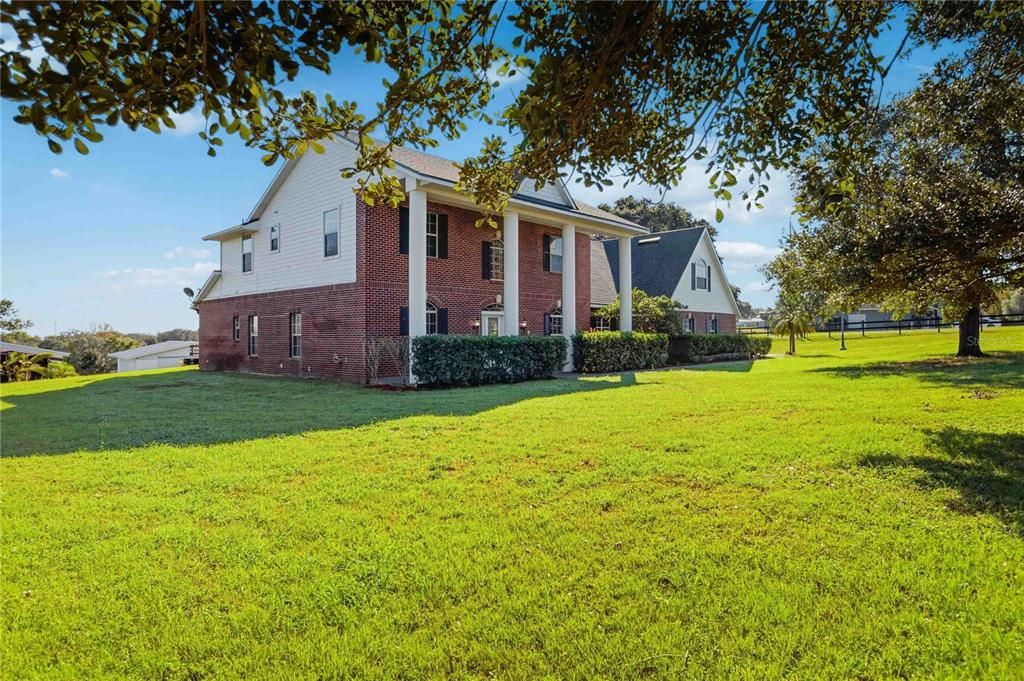 На продажу: $1,550,000 (4 спален, 3 ванн, 4370 Квадратных фут)