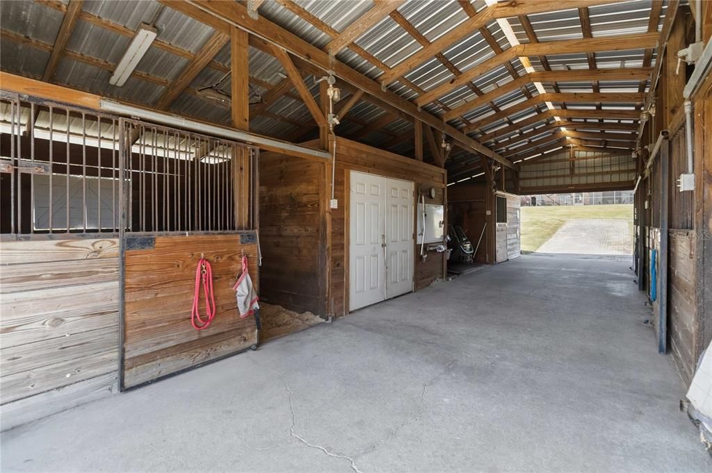 На продажу: $1,550,000 (4 спален, 3 ванн, 4370 Квадратных фут)