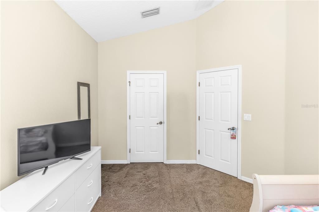 待售: $350,000 (3 贝兹, 2 浴室, 1602 平方英尺)