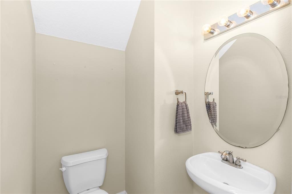 待售: $350,000 (3 贝兹, 2 浴室, 1602 平方英尺)