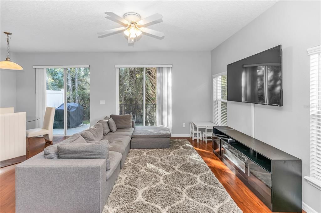 待售: $350,000 (3 贝兹, 2 浴室, 1602 平方英尺)