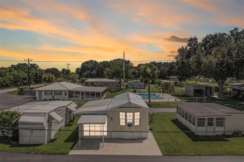 For Sale: $84,000 (1 beds, 1 baths, 404 Square Feet)