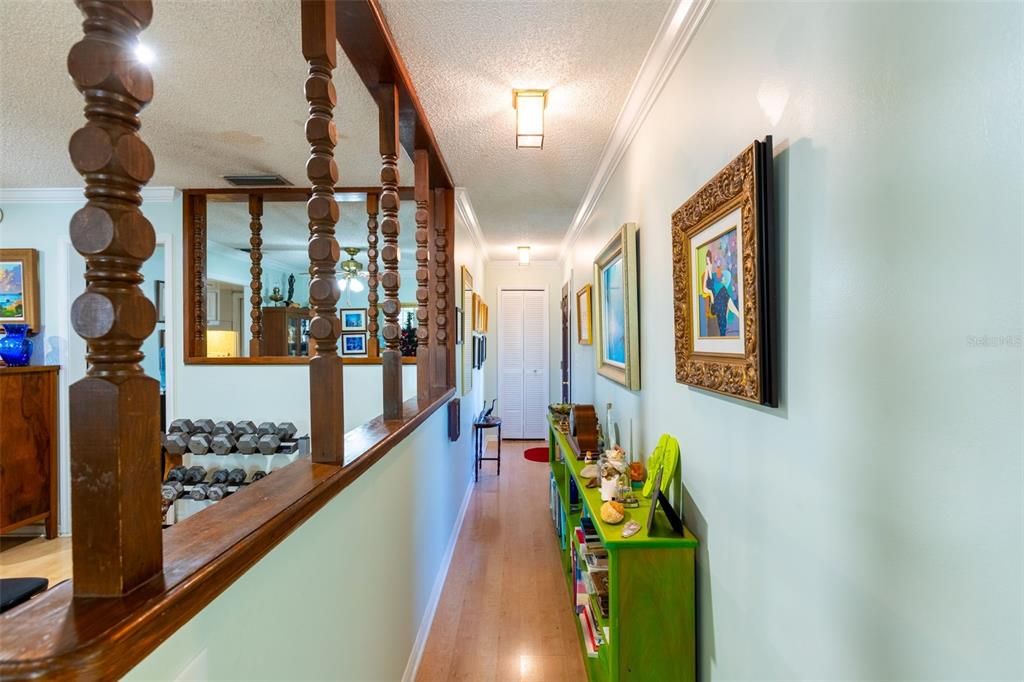 合同活跃: $375,000 (3 贝兹, 2 浴室, 1489 平方英尺)