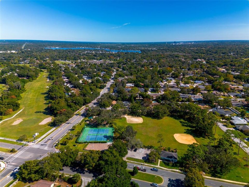 合同活跃: $375,000 (3 贝兹, 2 浴室, 1489 平方英尺)