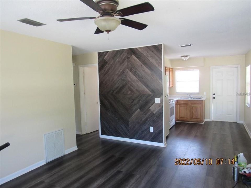 В аренду: $1,100 (2 спален, 1 ванн, 1000 Квадратных фут)