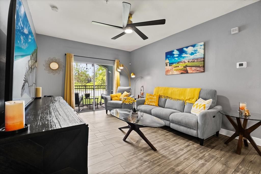 В аренду: $1,650 (2 спален, 2 ванн, 1062 Квадратных фут)