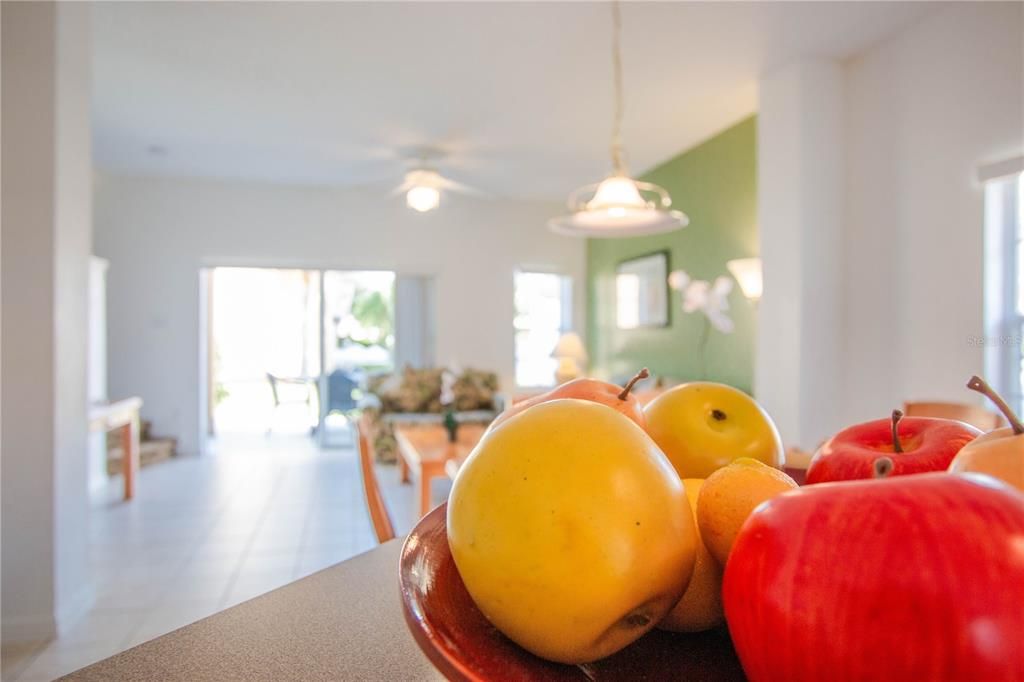 For Sale: $243,447 (3 beds, 2 baths, 1291 Square Feet)