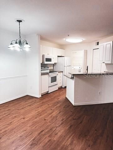 For Rent: $1,750 (2 beds, 2 baths, 1107 Square Feet)