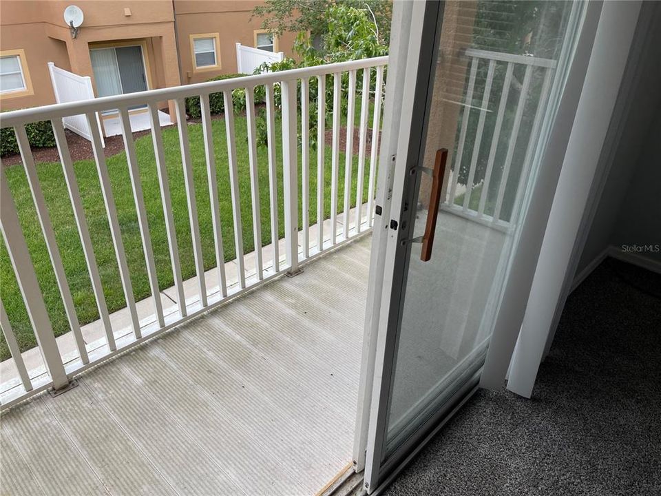 For Rent: $1,900 (3 beds, 2 baths, 1409 Square Feet)