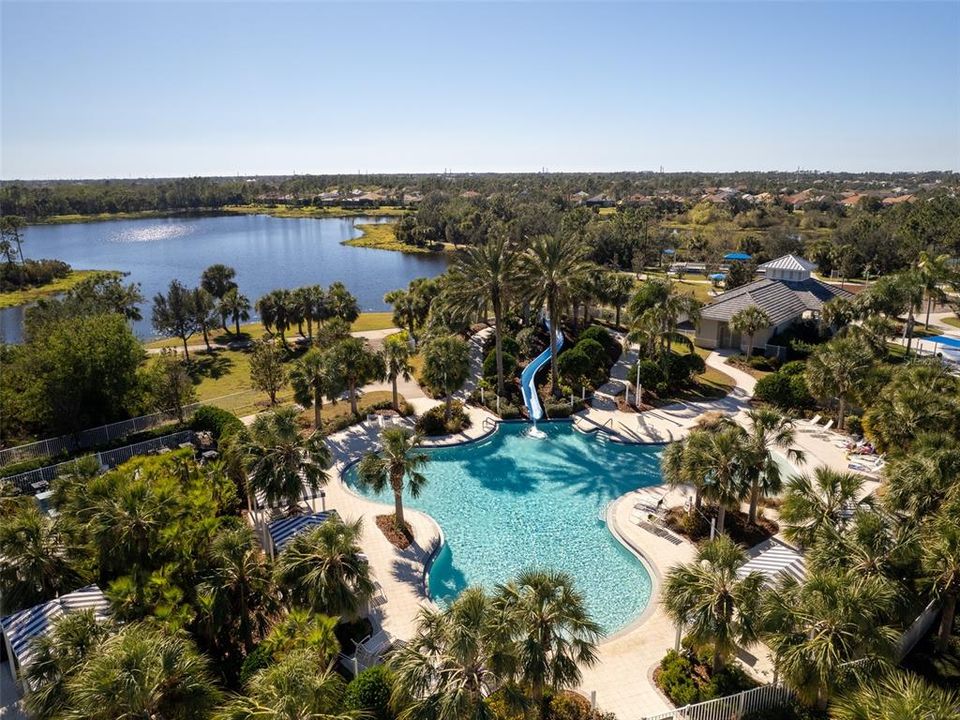 En Venta: $879,000 (3 camas, 2 baños, 2427 Pies cuadrados)