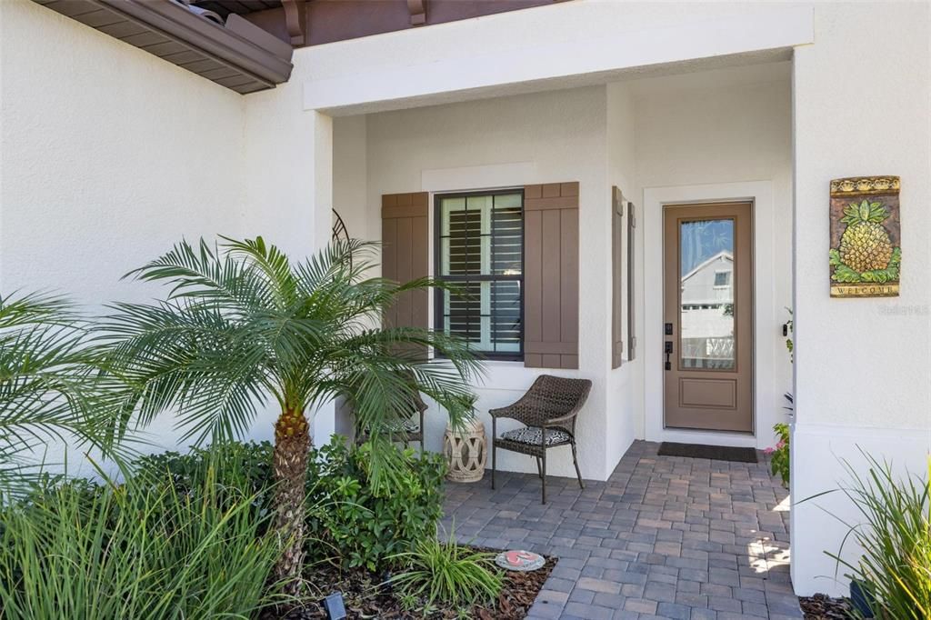 En Venta: $879,000 (3 camas, 2 baños, 2427 Pies cuadrados)