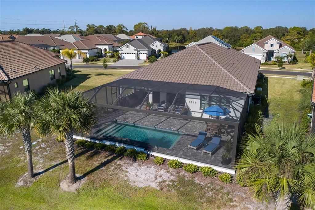 En Venta: $879,000 (3 camas, 2 baños, 2427 Pies cuadrados)