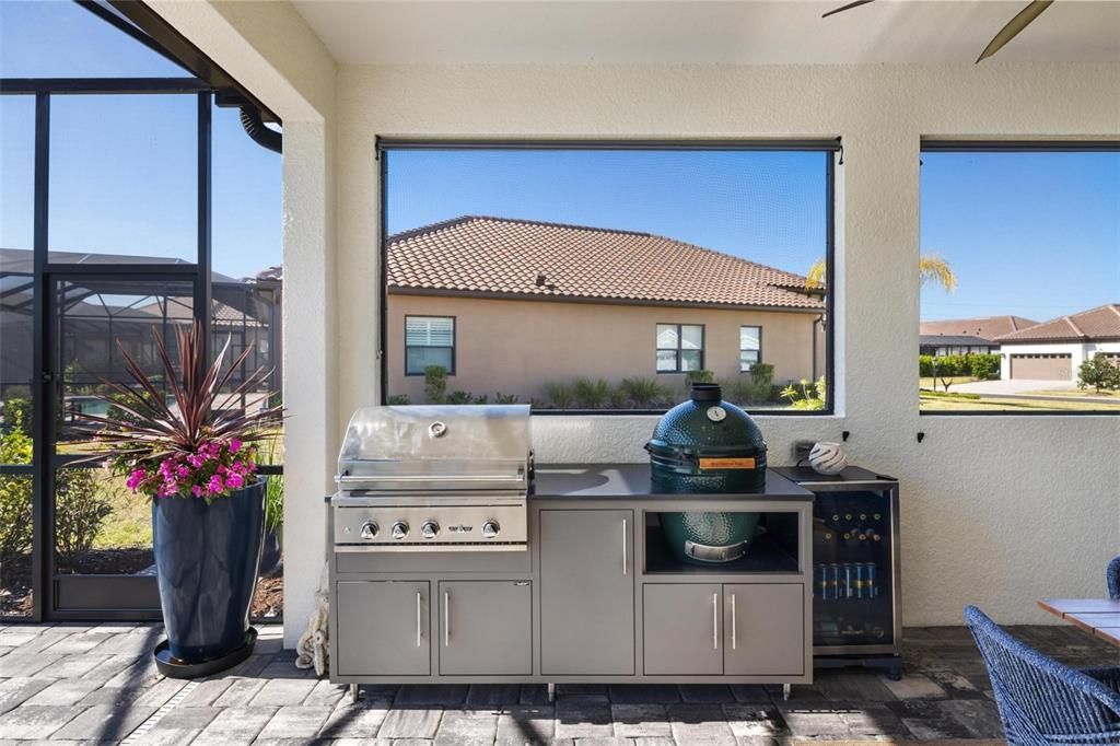 En Venta: $879,000 (3 camas, 2 baños, 2427 Pies cuadrados)