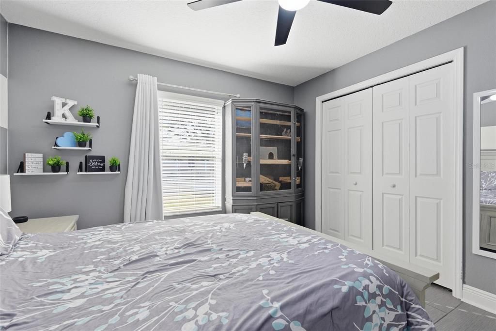 待售: $372,000 (3 贝兹, 2 浴室, 1292 平方英尺)