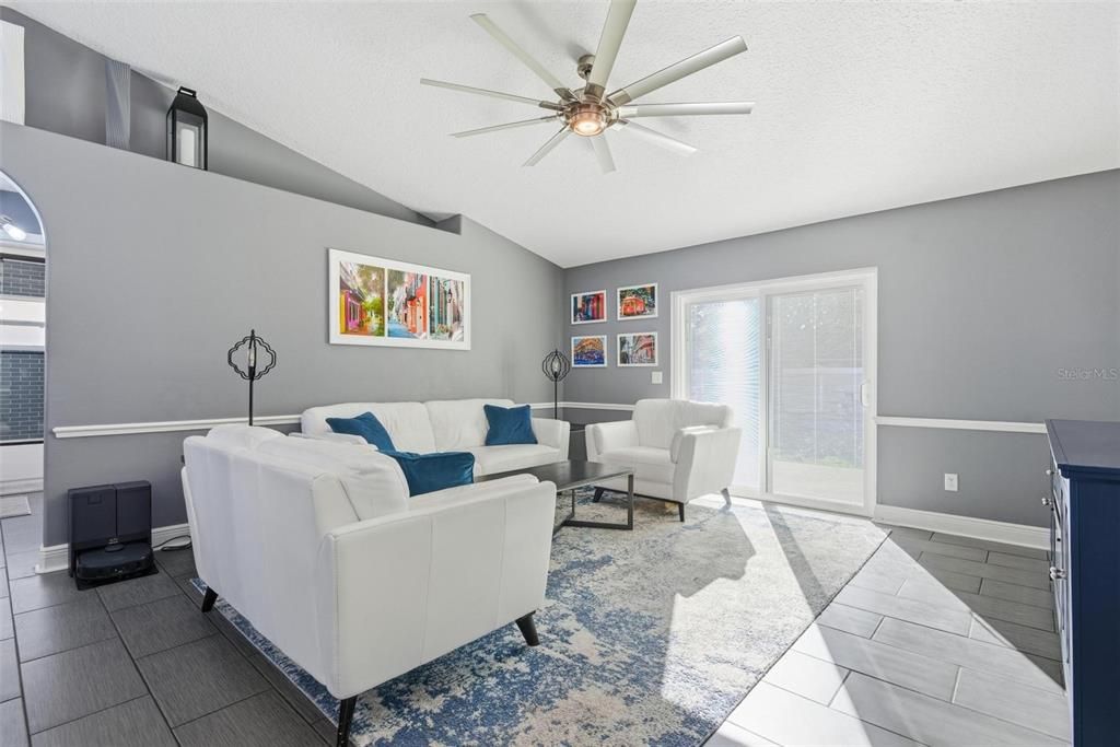 待售: $372,000 (3 贝兹, 2 浴室, 1292 平方英尺)