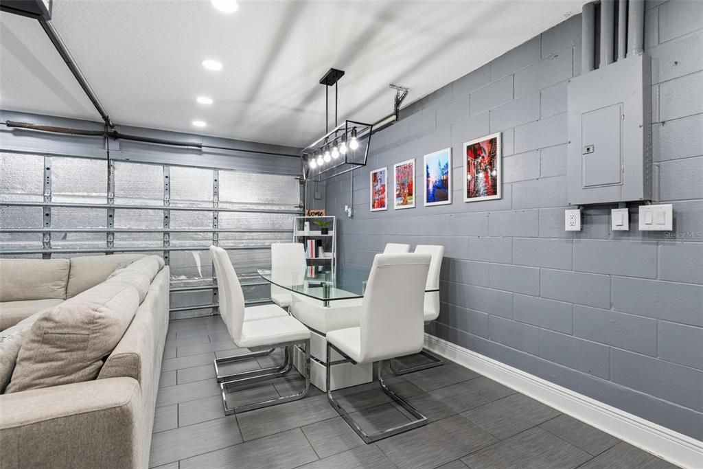 待售: $372,000 (3 贝兹, 2 浴室, 1292 平方英尺)