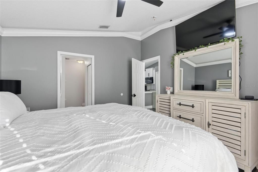 待售: $372,000 (3 贝兹, 2 浴室, 1292 平方英尺)