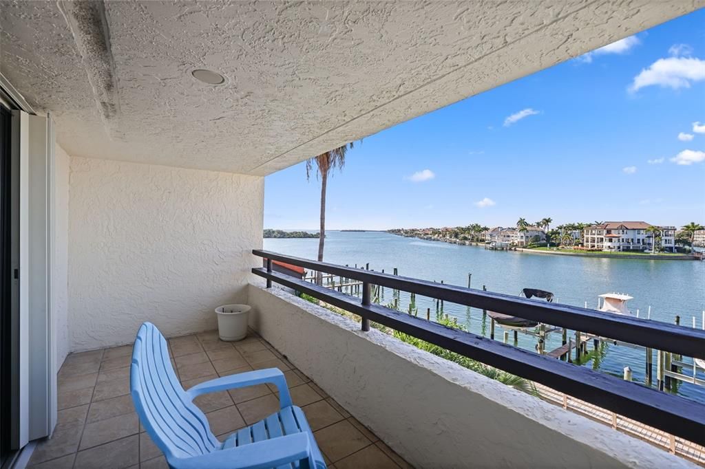 For Sale: $675,000 (3 beds, 2 baths, 1500 Square Feet)