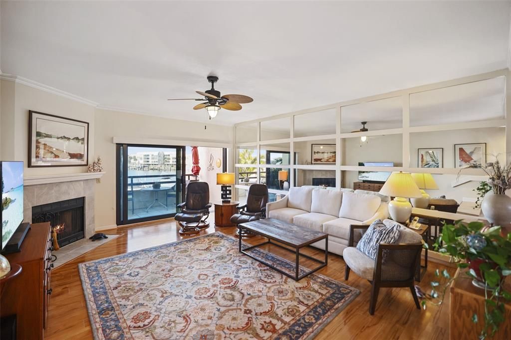 For Sale: $675,000 (3 beds, 2 baths, 1500 Square Feet)