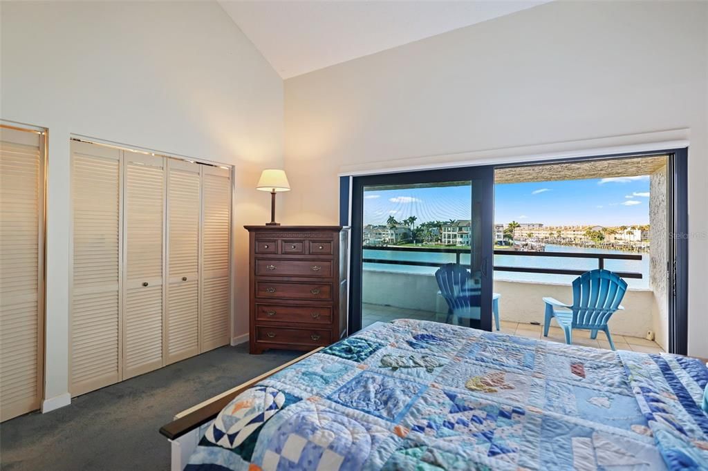 For Sale: $675,000 (3 beds, 2 baths, 1500 Square Feet)