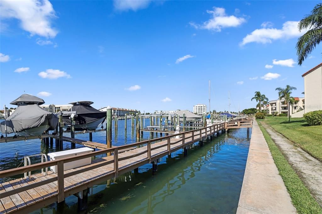 For Sale: $675,000 (3 beds, 2 baths, 1500 Square Feet)