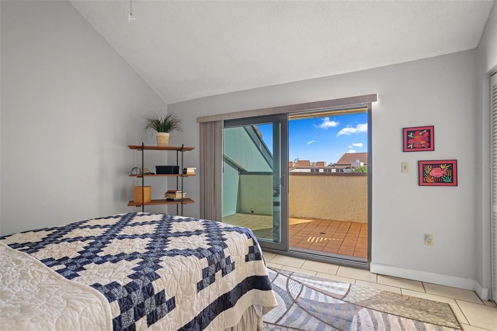 For Sale: $675,000 (3 beds, 2 baths, 1500 Square Feet)