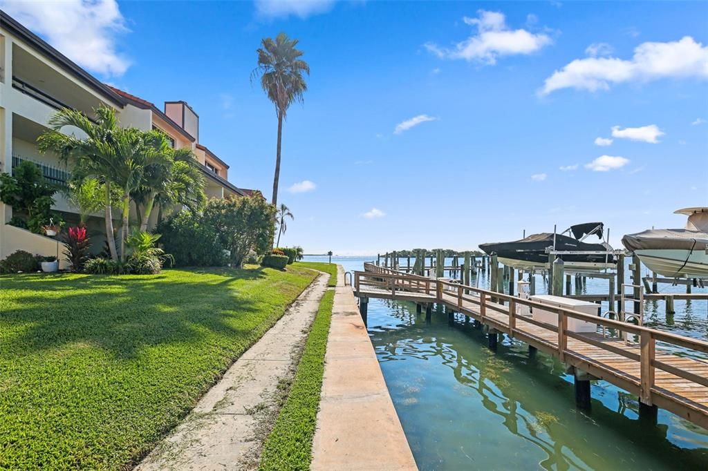 For Sale: $675,000 (3 beds, 2 baths, 1500 Square Feet)