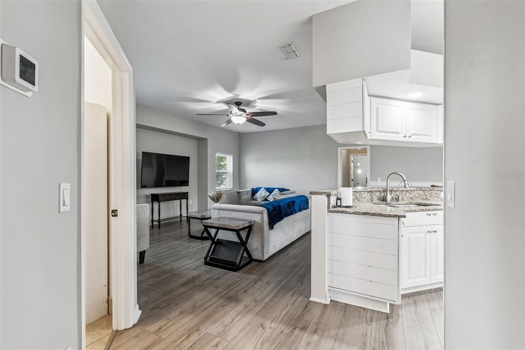 For Sale: $559,900 (3 beds, 2 baths, 2212 Square Feet)