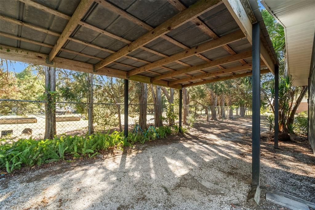 For Sale: $559,900 (3 beds, 2 baths, 2212 Square Feet)