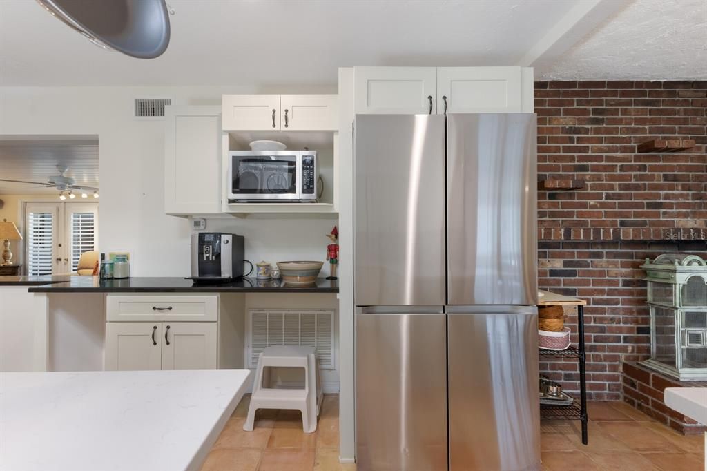 En Venta: $925,000 (5 camas, 3 baños, 2940 Pies cuadrados)