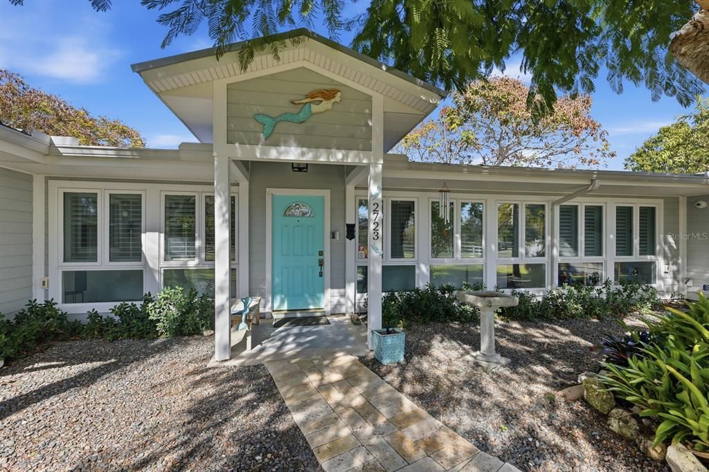 En Venta: $925,000 (5 camas, 3 baños, 2940 Pies cuadrados)