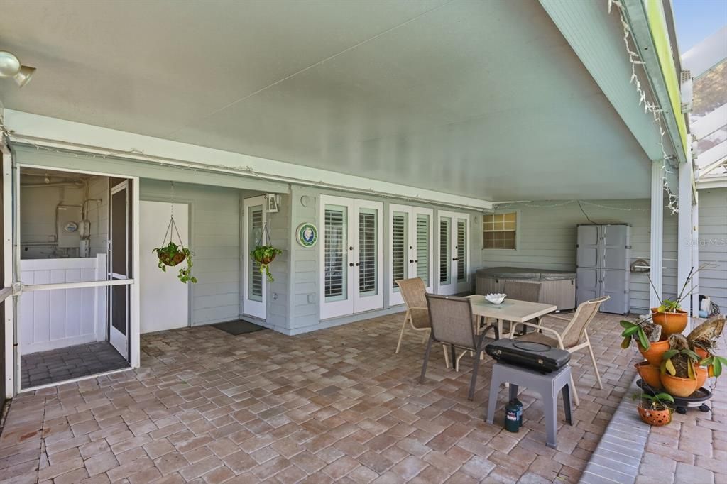 En Venta: $925,000 (5 camas, 3 baños, 2940 Pies cuadrados)