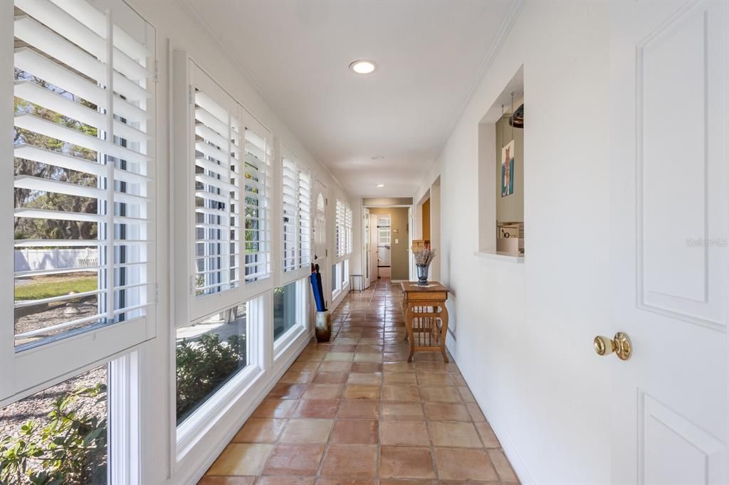 En Venta: $925,000 (5 camas, 3 baños, 2940 Pies cuadrados)