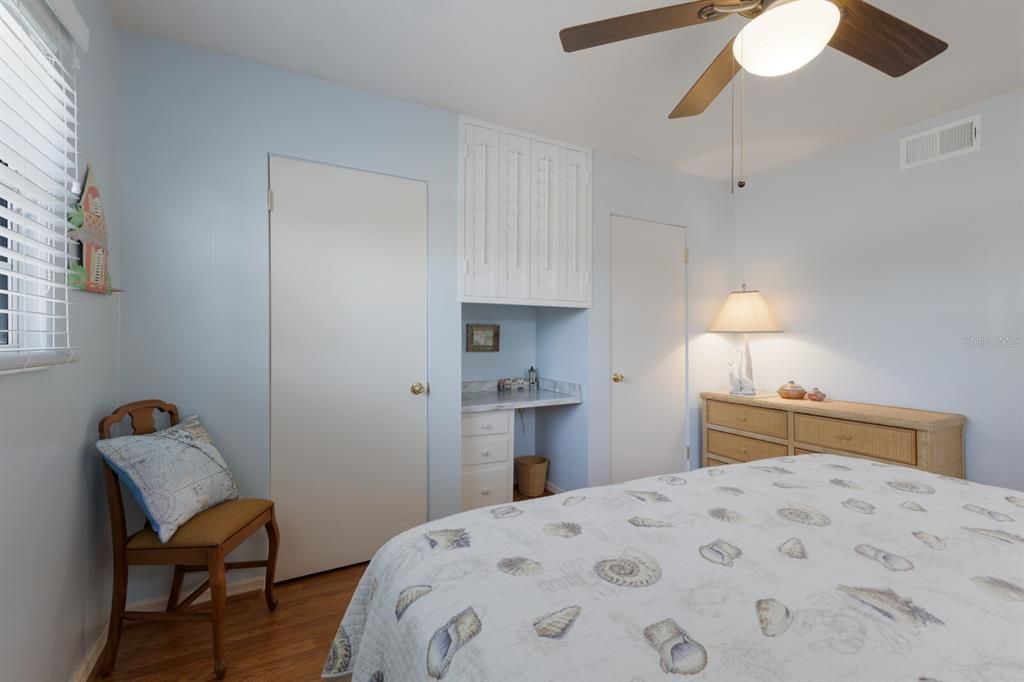 En Venta: $925,000 (5 camas, 3 baños, 2940 Pies cuadrados)