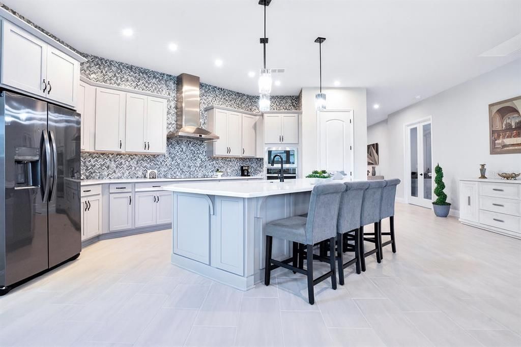 For Sale: $660,000 (4 beds, 3 baths, 2438 Square Feet)