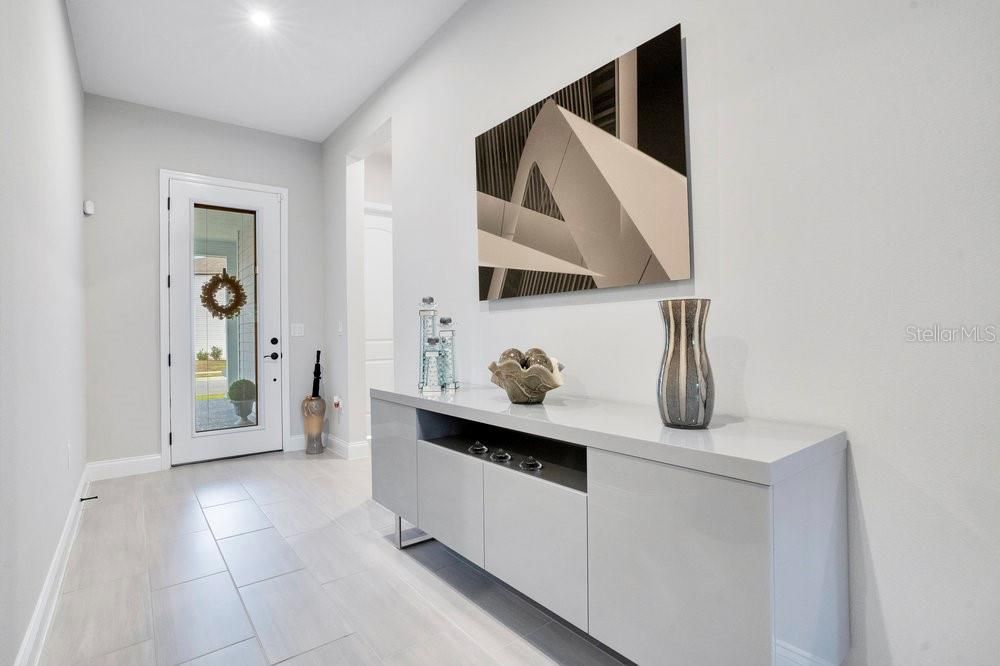 For Sale: $660,000 (4 beds, 3 baths, 2438 Square Feet)