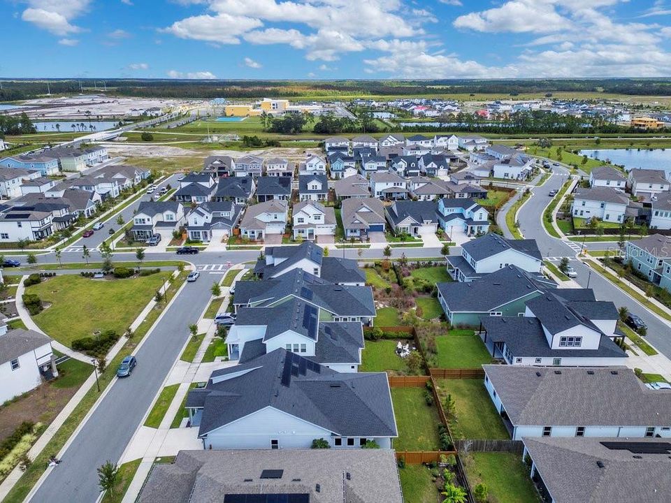 For Sale: $660,000 (4 beds, 3 baths, 2438 Square Feet)