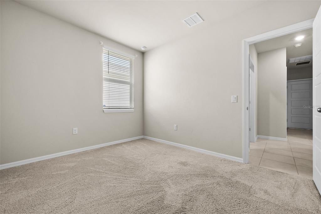 For Sale: $355,000 (4 beds, 2 baths, 1708 Square Feet)