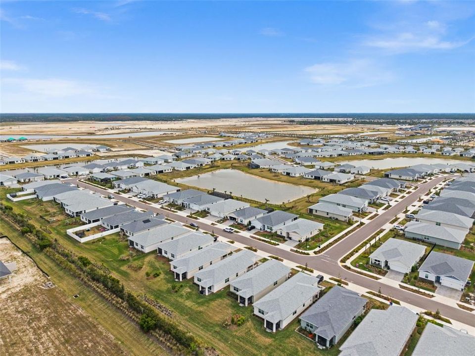 For Sale: $355,000 (4 beds, 2 baths, 1708 Square Feet)