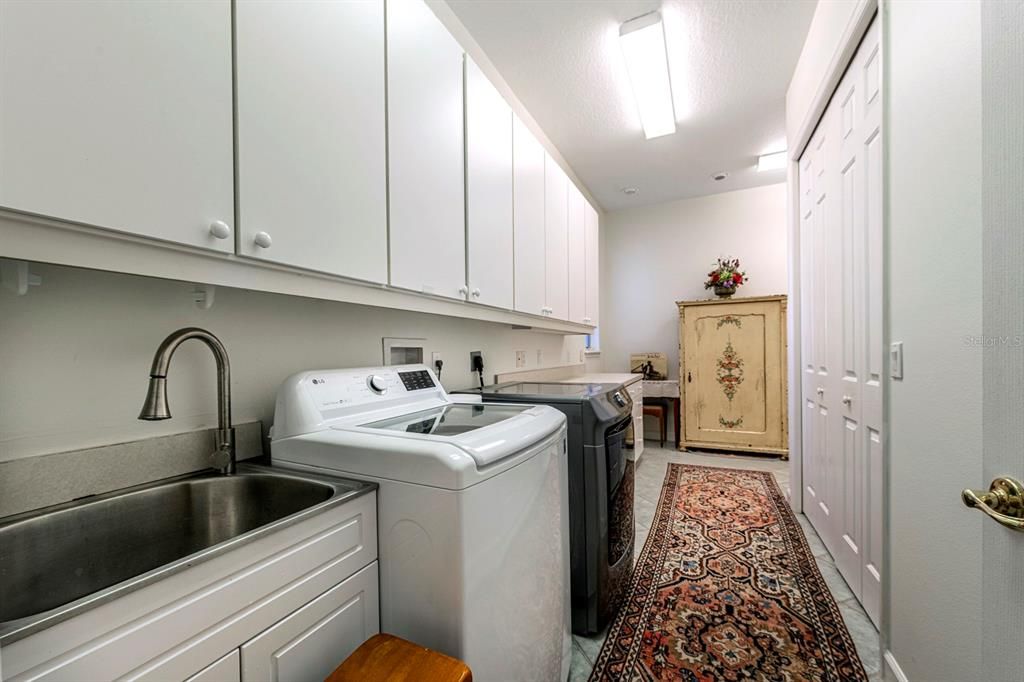 На продажу: $849,000 (4 спален, 3 ванн, 2922 Квадратных фут)