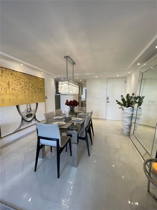 В аренду: $2,800 (3 спален, 2 ванн, 1250 Квадратных фут)