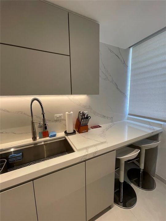 В аренду: $2,800 (3 спален, 2 ванн, 1250 Квадратных фут)