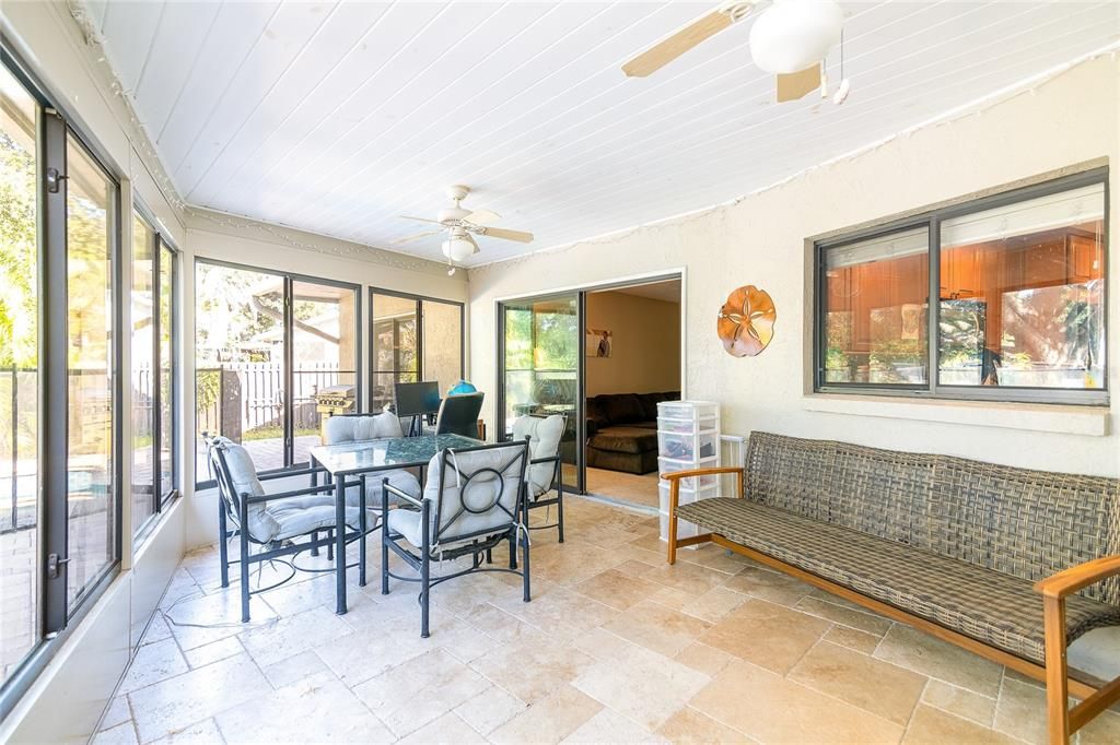 В аренду: $3,500 (5 спален, 2 ванн, 2544 Квадратных фут)